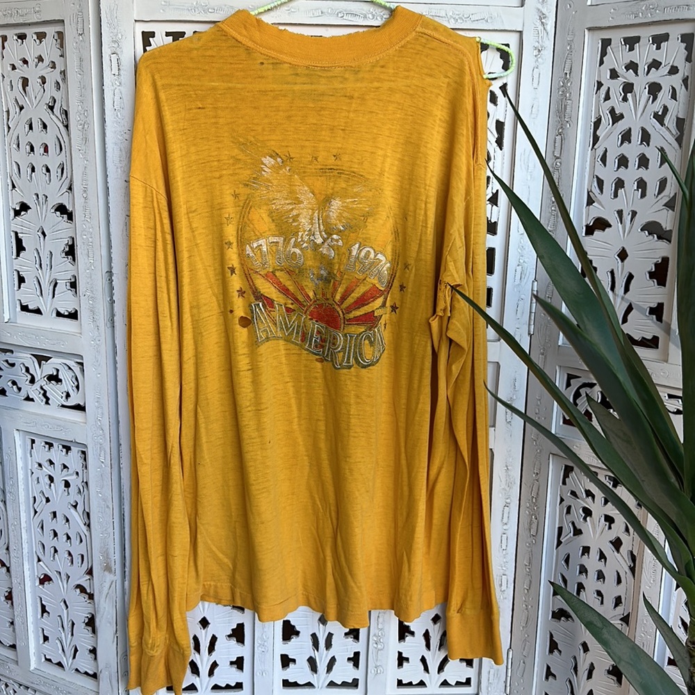 Vintage graphic long sleeve